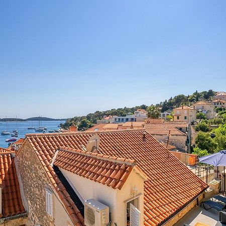Lola Apartments - Zf Hvar Хвар Екстериор снимка