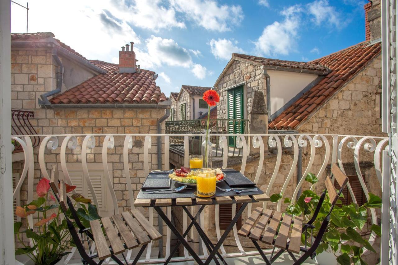 Lola Apartments - Zf Hvar Хвар Екстериор снимка