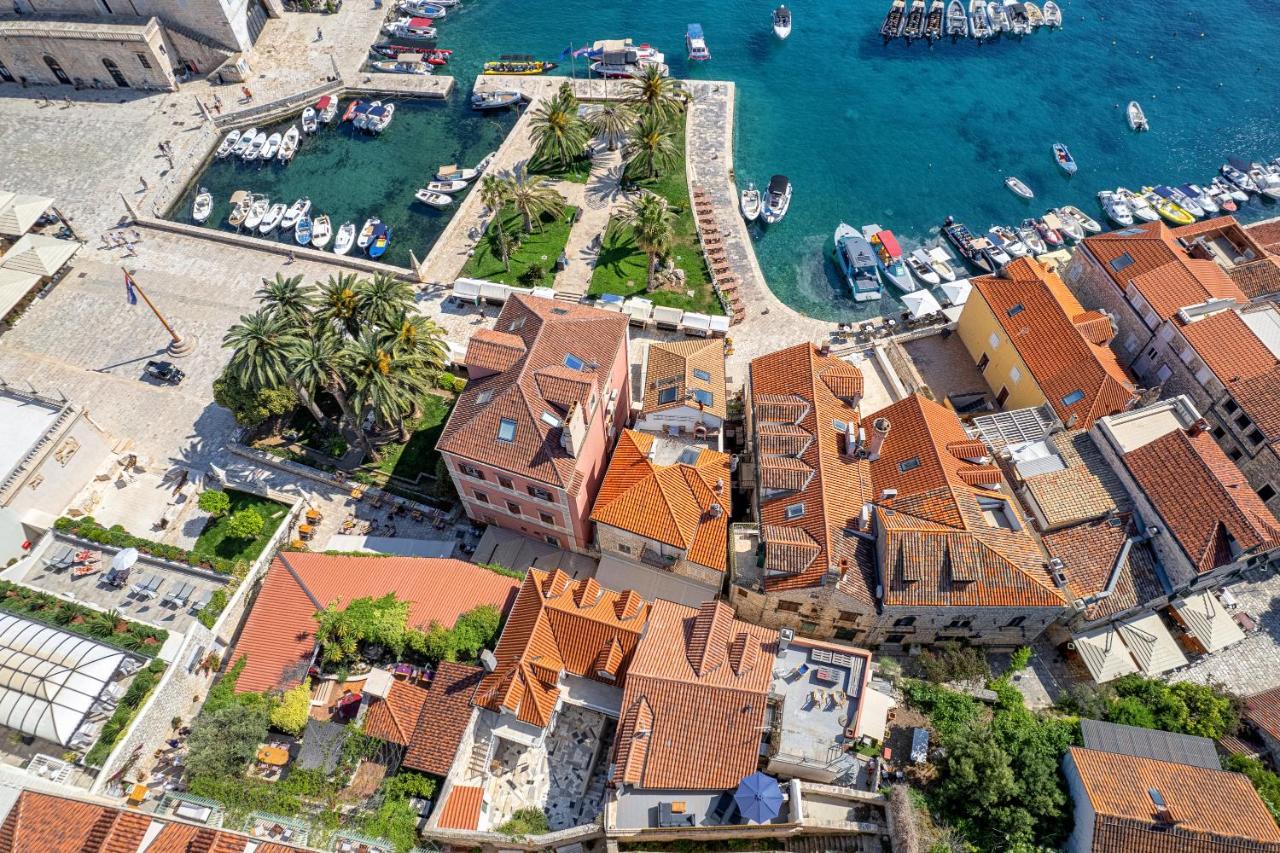 Lola Apartments - Zf Hvar Хвар Екстериор снимка