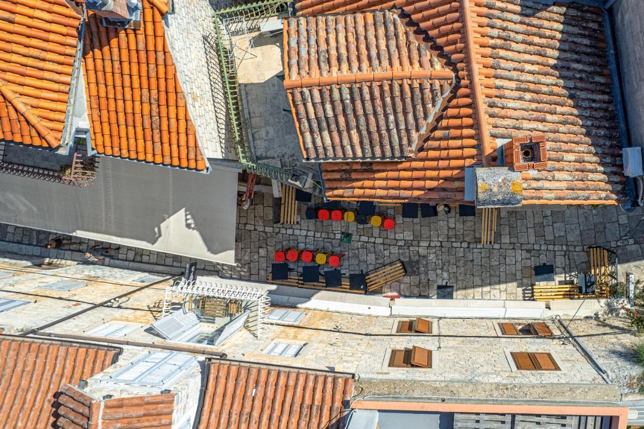 Lola Apartments - Zf Hvar Хвар Екстериор снимка
